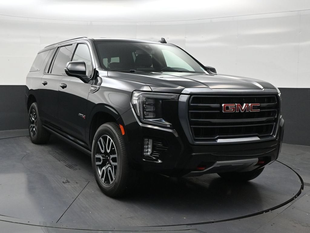 2022 GMC Yukon XL AT4