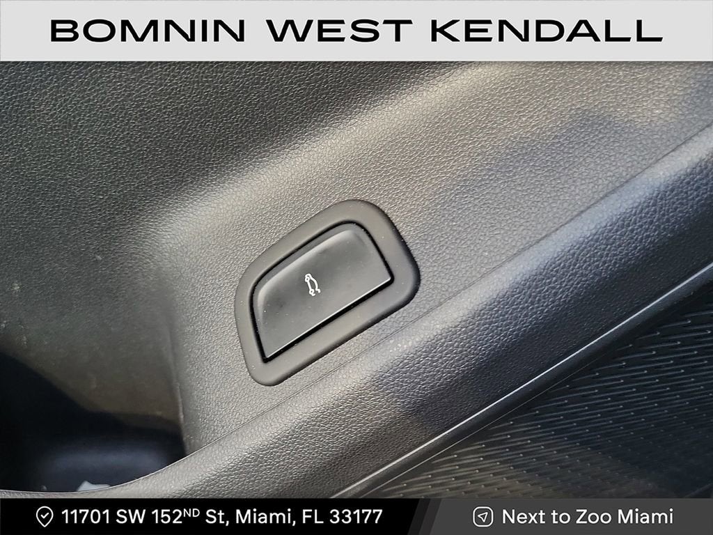 2024 Chevrolet Traverse LS