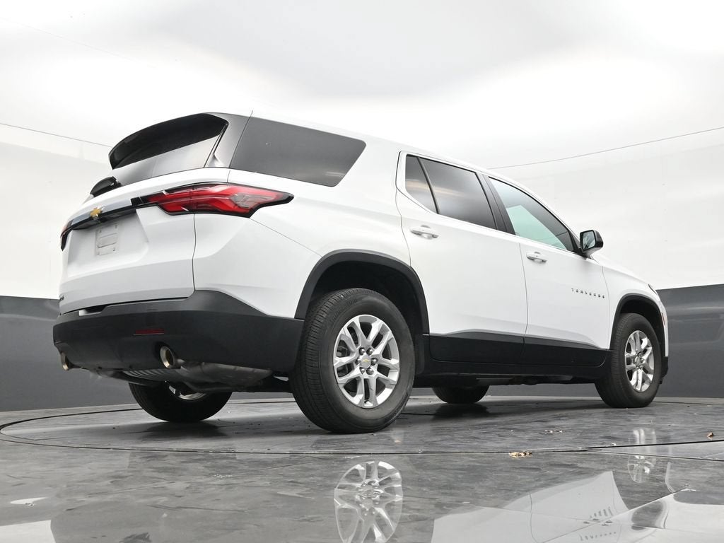 2023 Chevrolet Traverse LS