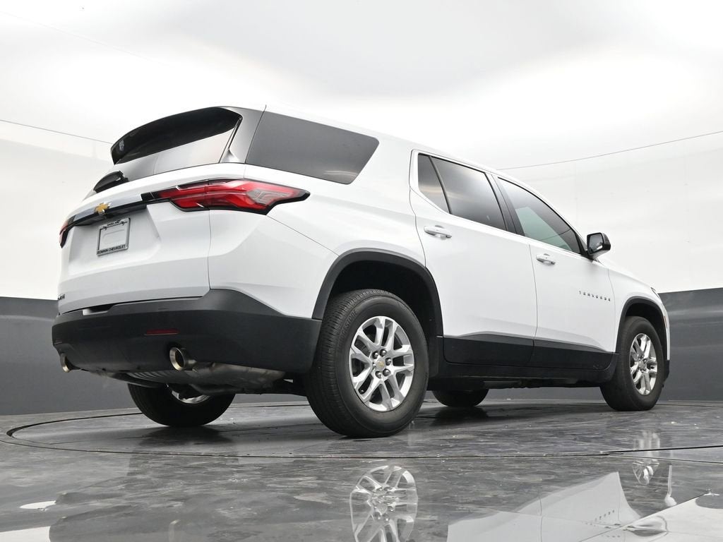 2023 Chevrolet Traverse LS