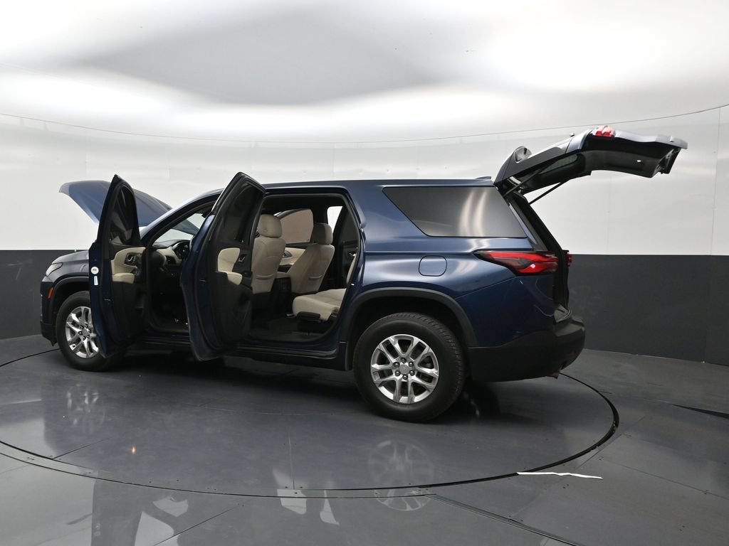 2022 Chevrolet Traverse LS