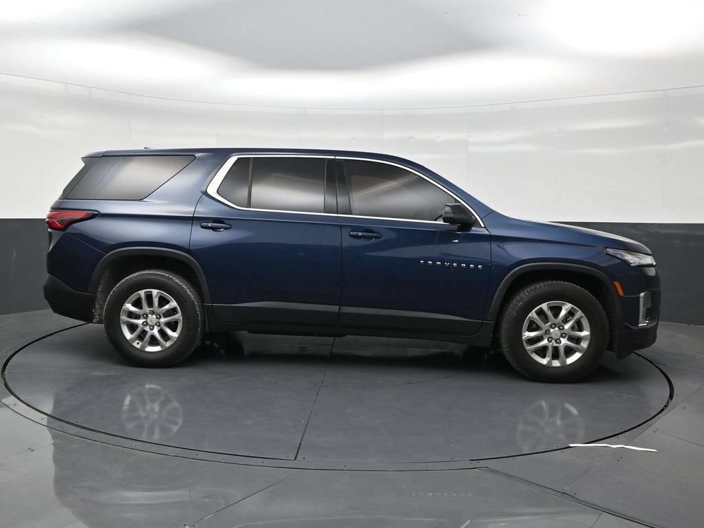2022 Chevrolet Traverse LS