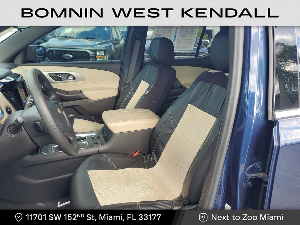 2022 Chevrolet Traverse LS