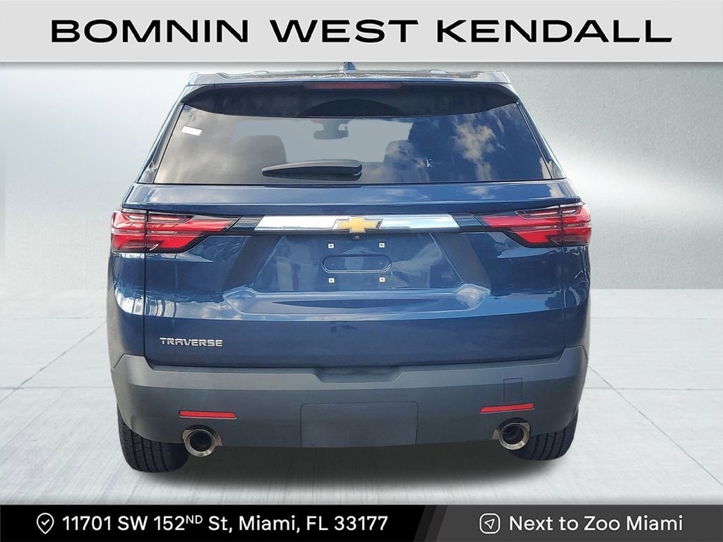 2022 Chevrolet Traverse LS