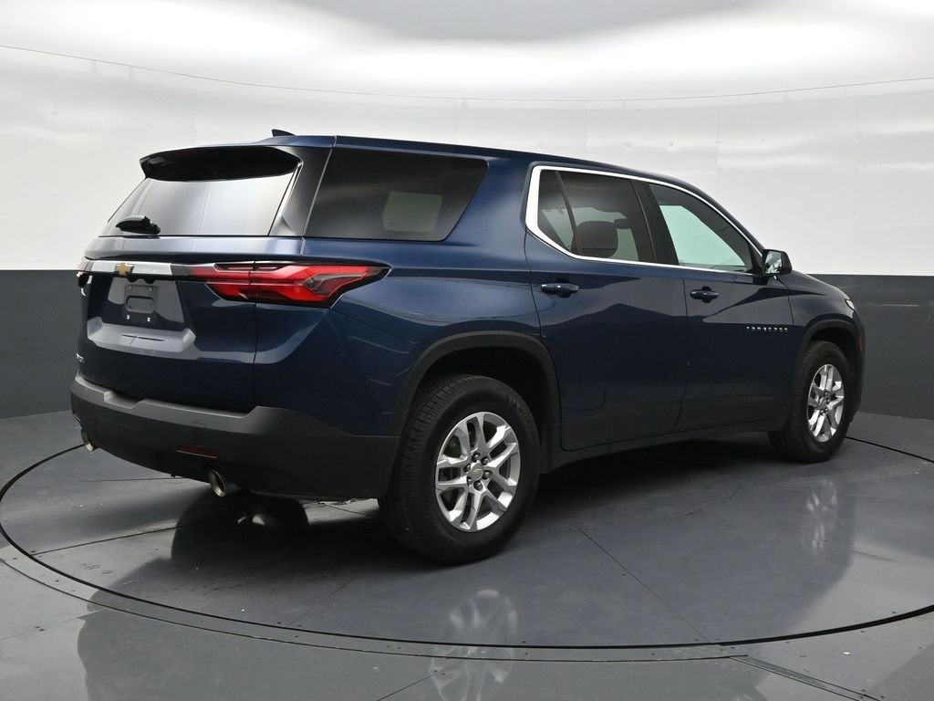 2023 Chevrolet Traverse LS