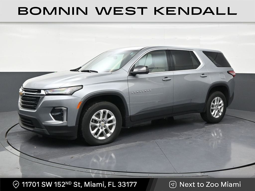 2023 Chevrolet Traverse FWD LS's photo