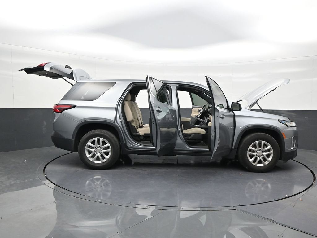 2023 Chevrolet Traverse LS