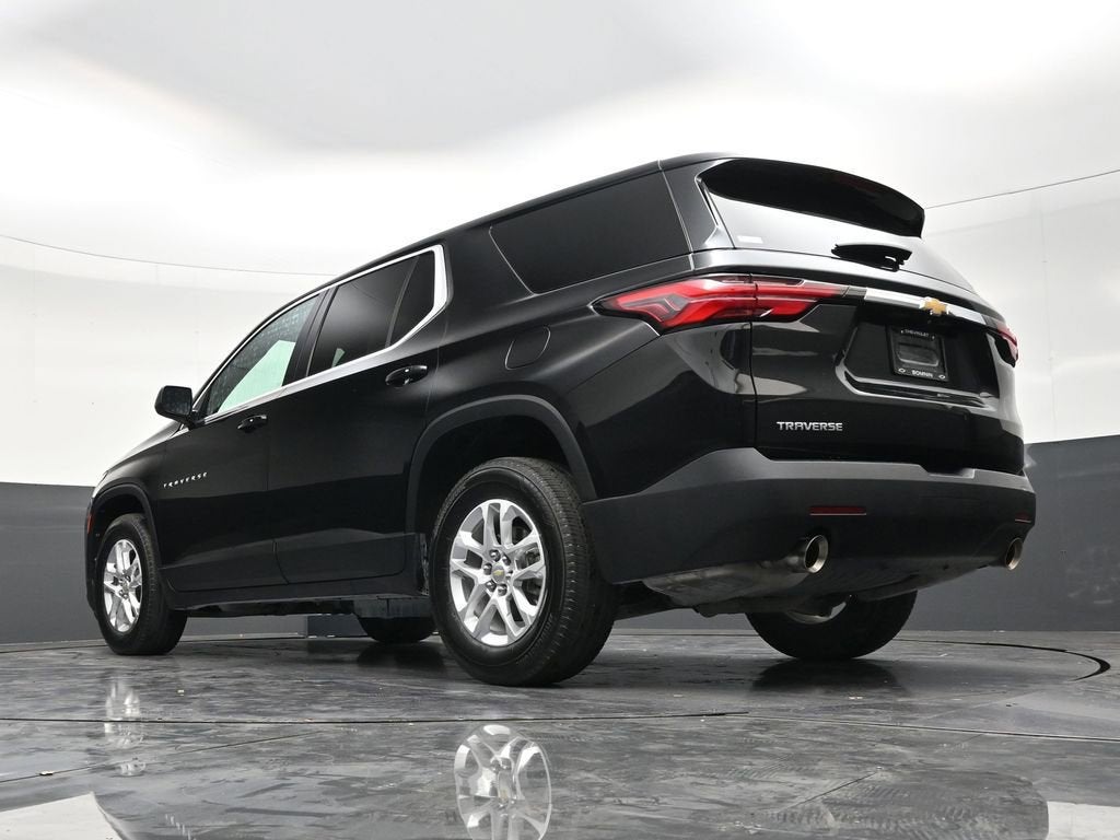 2023 Chevrolet Traverse LS
