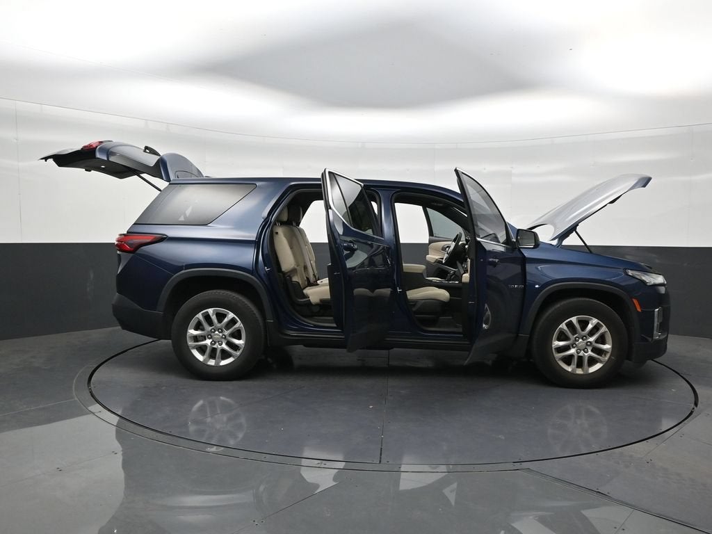 2023 Chevrolet Traverse LS