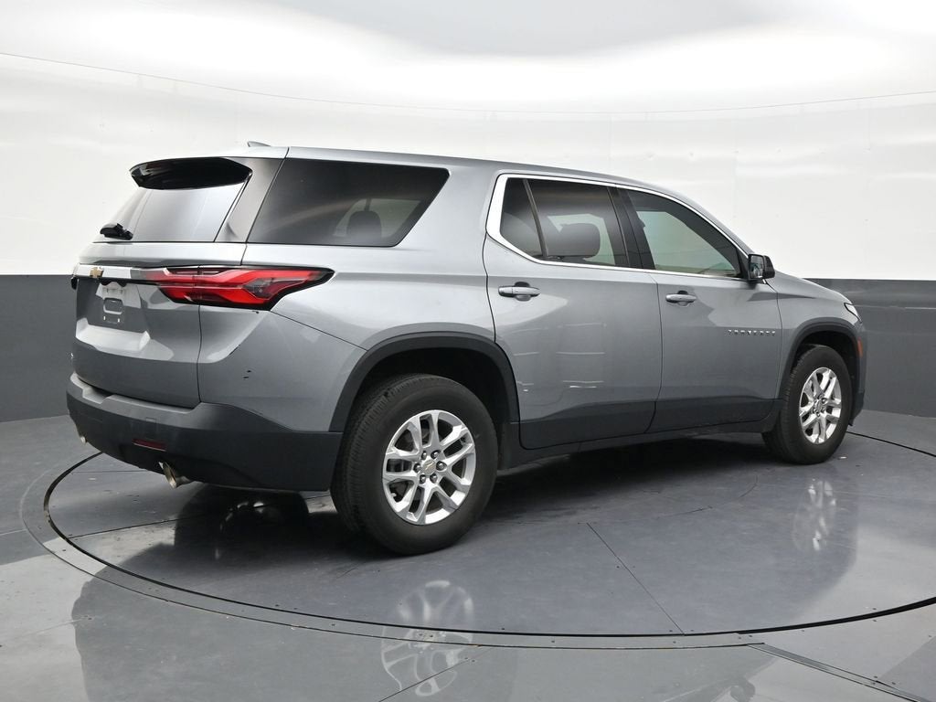 2023 Chevrolet Traverse LS