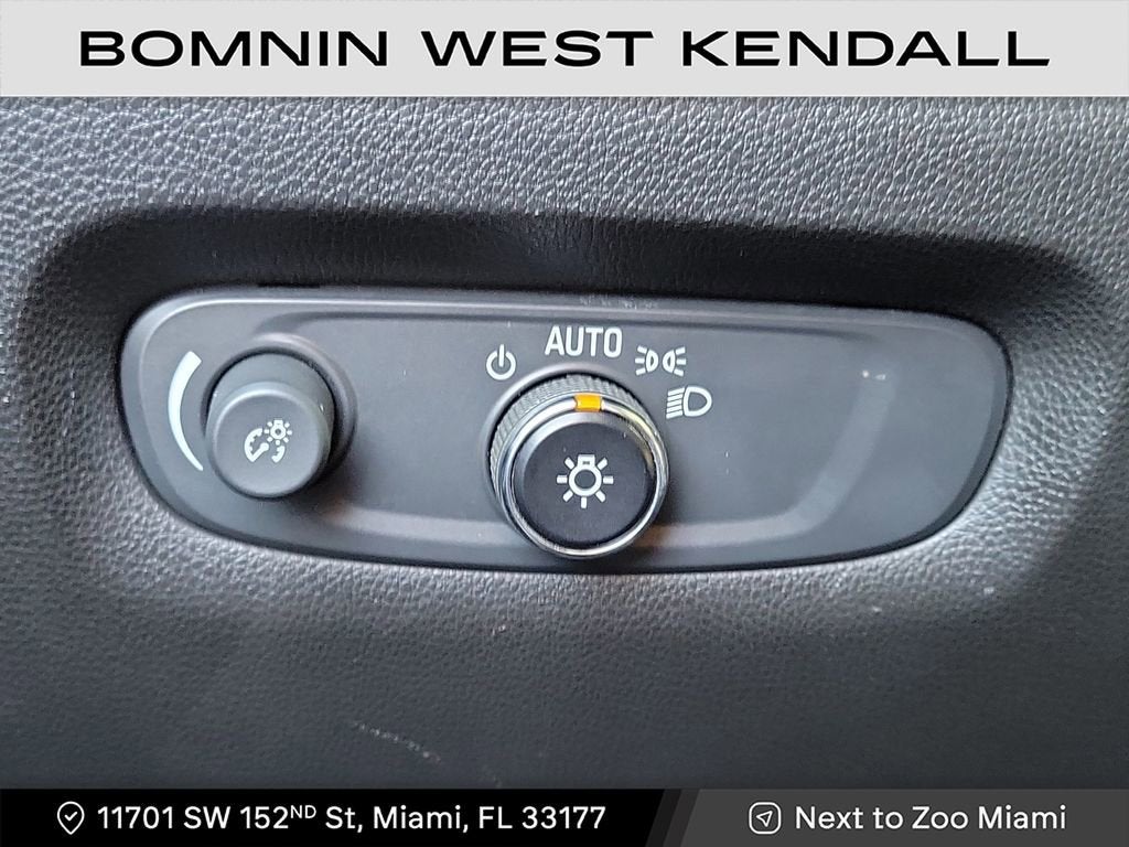 2021 Chevrolet Traverse LS