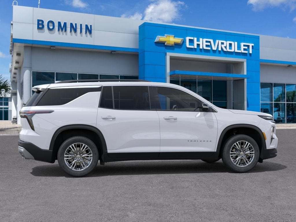 2027 Chevrolet Traverse LT - Photo 6