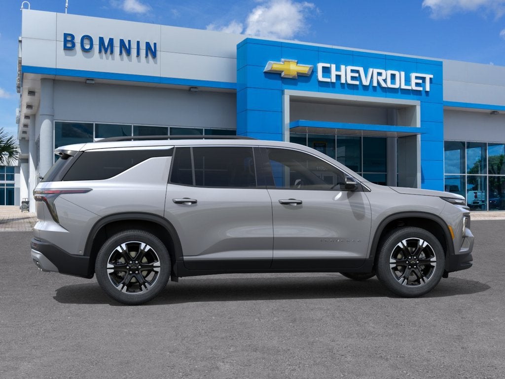 2027 Chevrolet Traverse LT - Photo 6