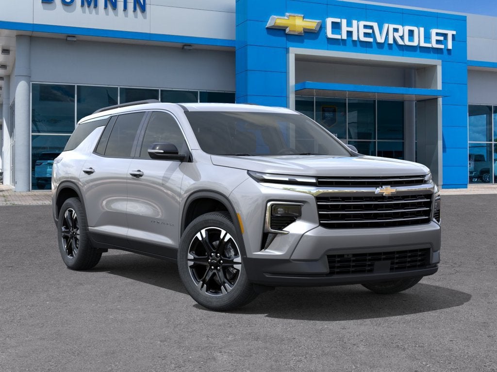 2027 Chevrolet Traverse LT - Photo 8