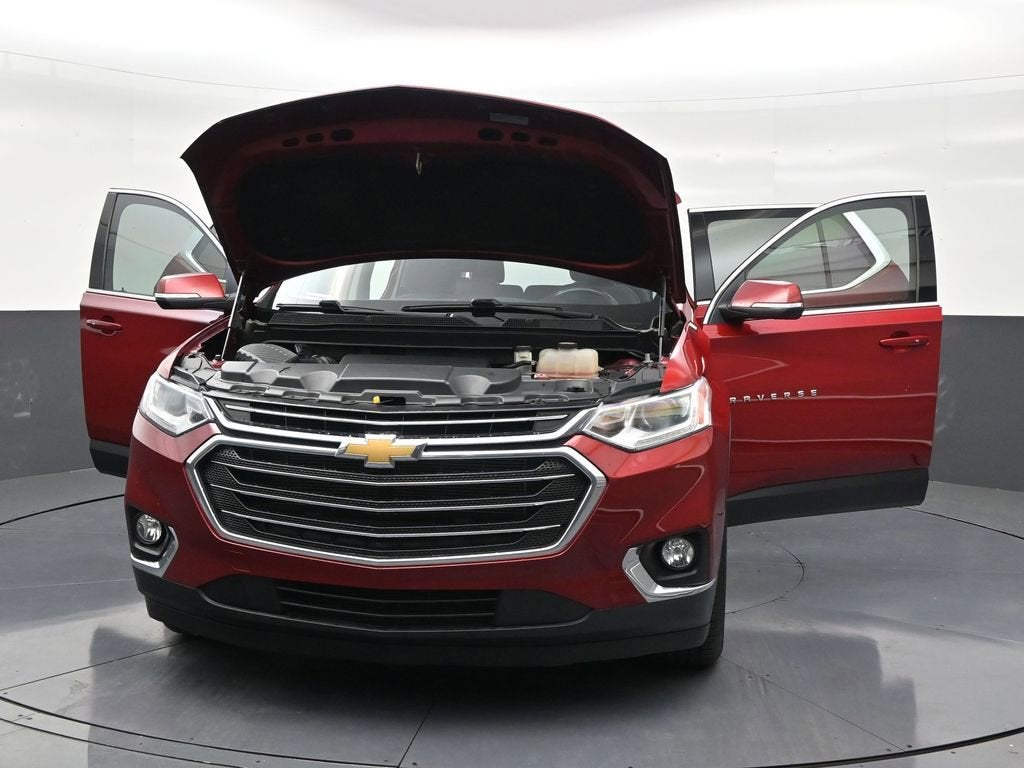 2021 Chevrolet Traverse LT Cloth