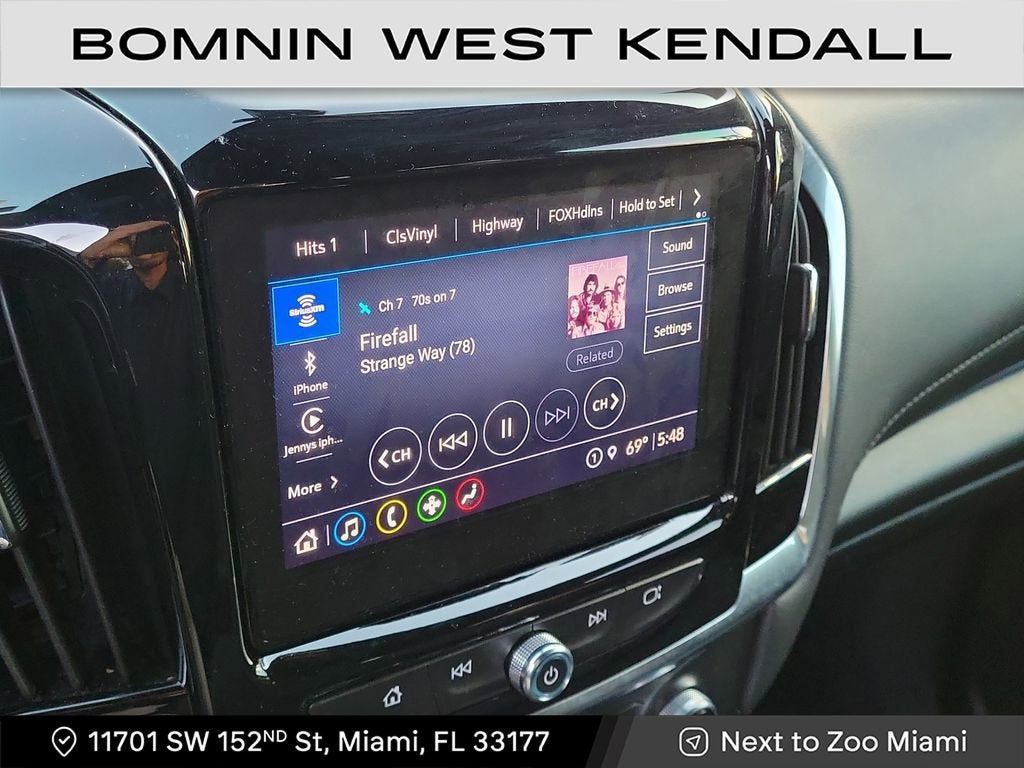 2023 Chevrolet Traverse LT Cloth