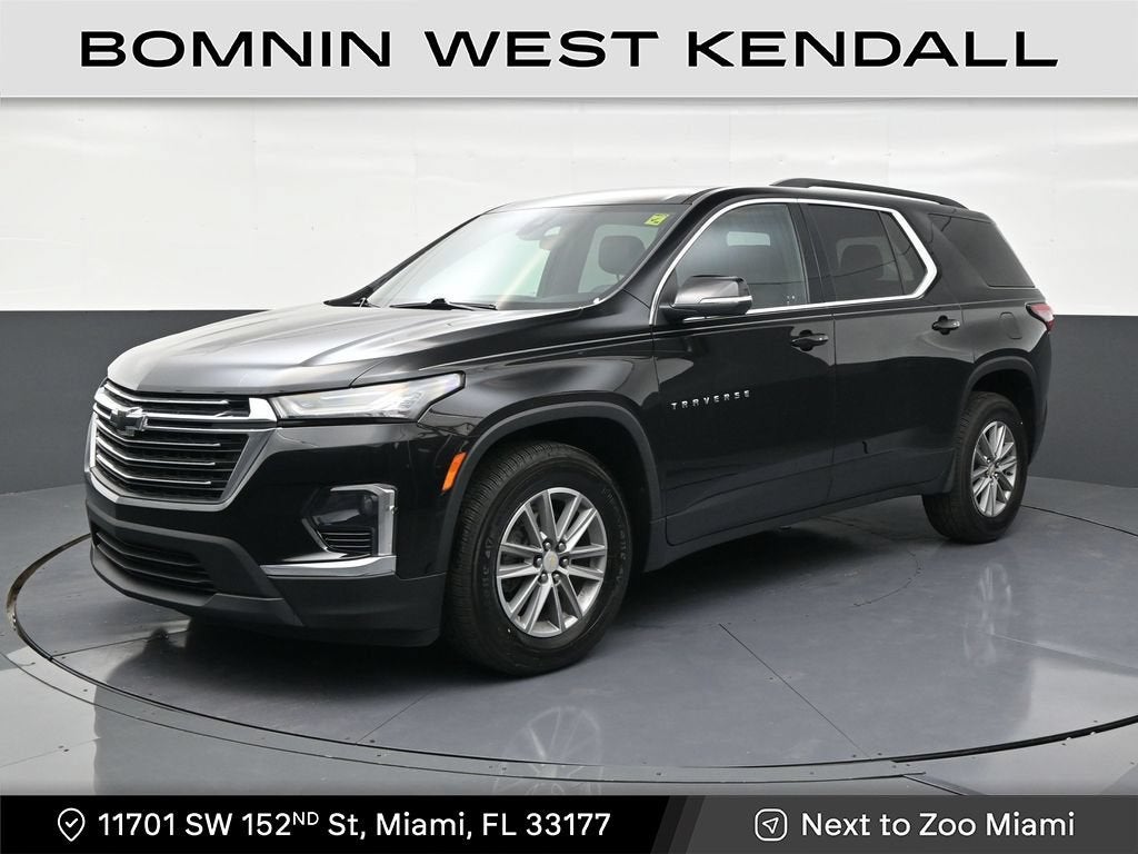 2023 Chevrolet Traverse LT Cloth
