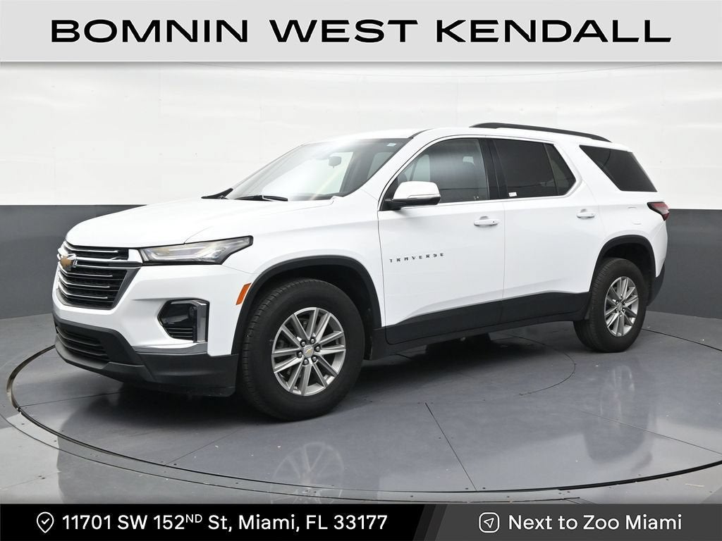 2023 Chevrolet Traverse LT Cloth