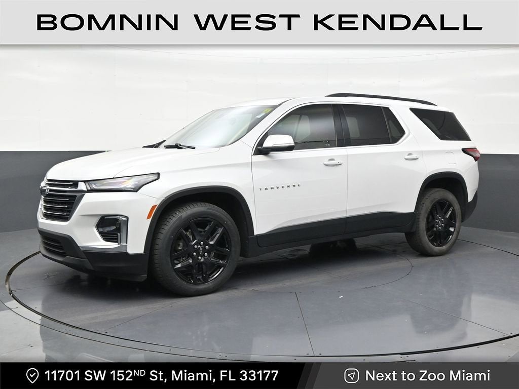 2022 Chevrolet Traverse LT Cloth