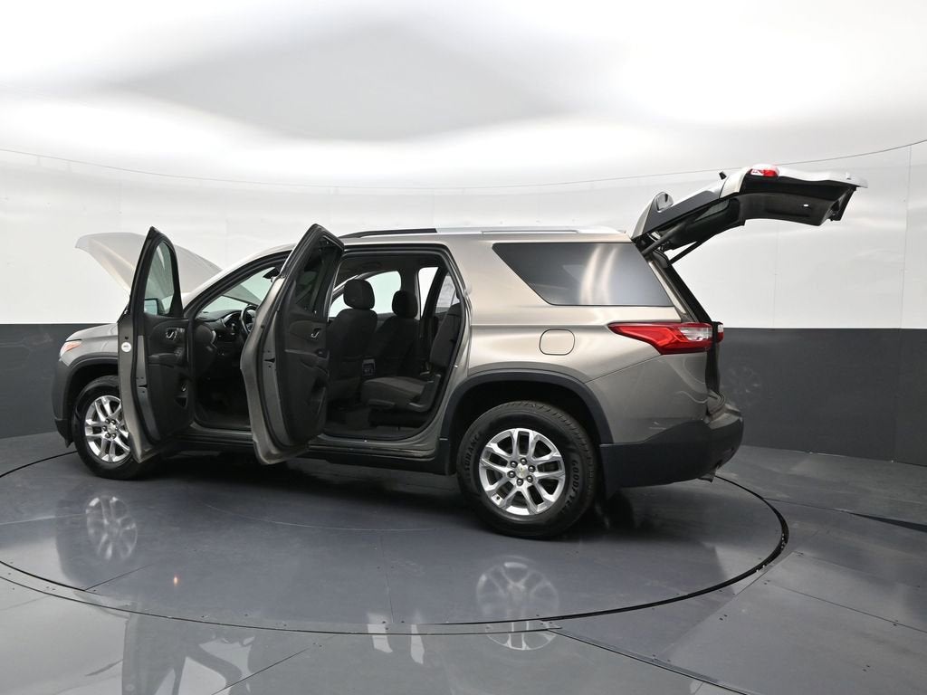 2018 Chevrolet Traverse LT Cloth