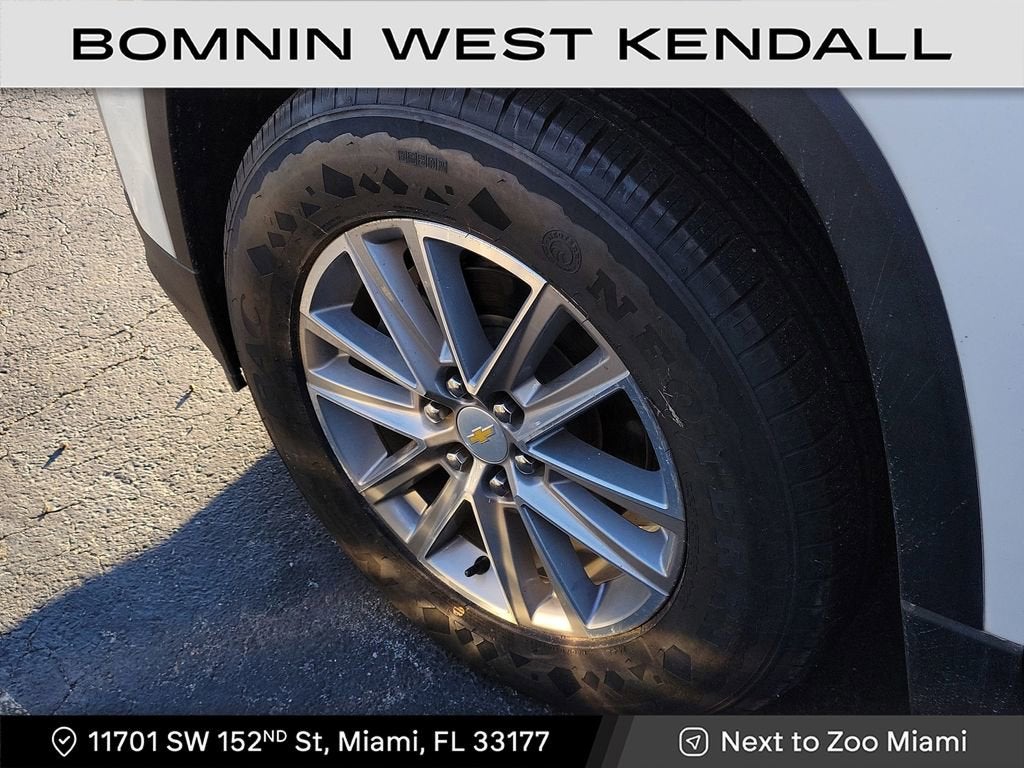 2022 Chevrolet Traverse LT Leather