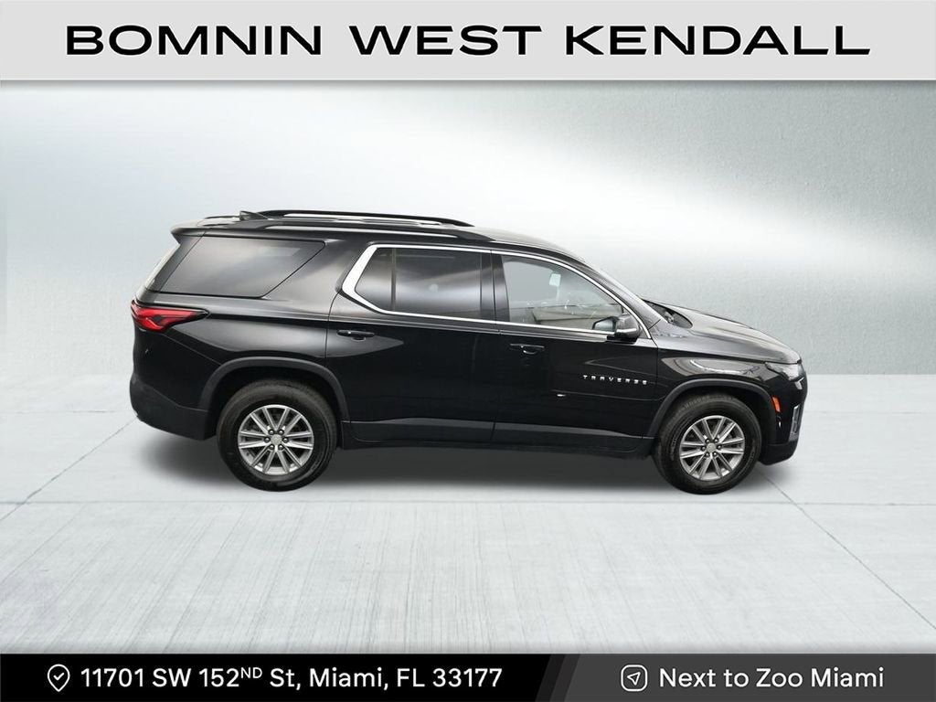 2022 Chevrolet Traverse LT Leather