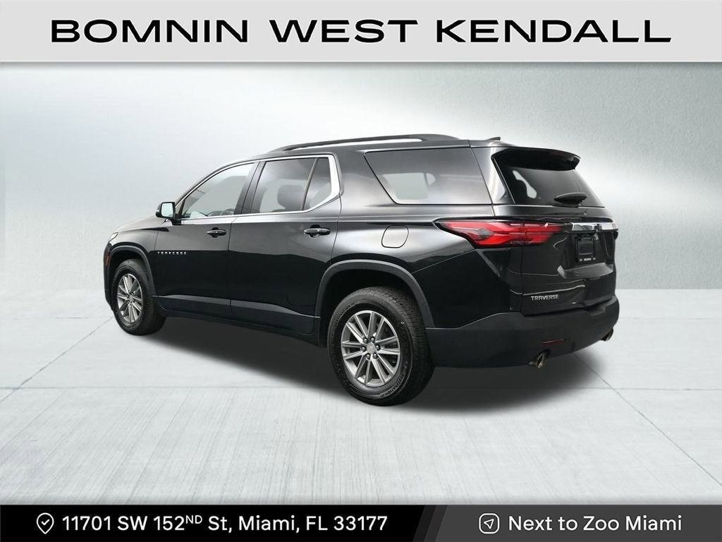 2022 Chevrolet Traverse LT Leather