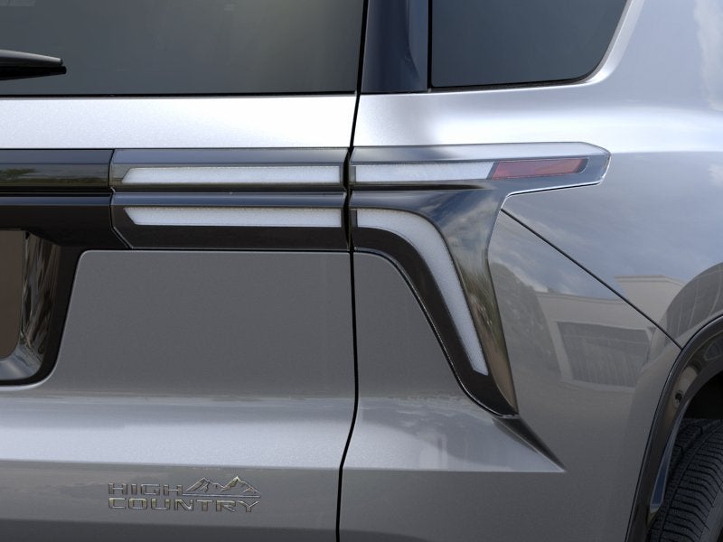 2027 Chevrolet Traverse High Country - Photo 11
