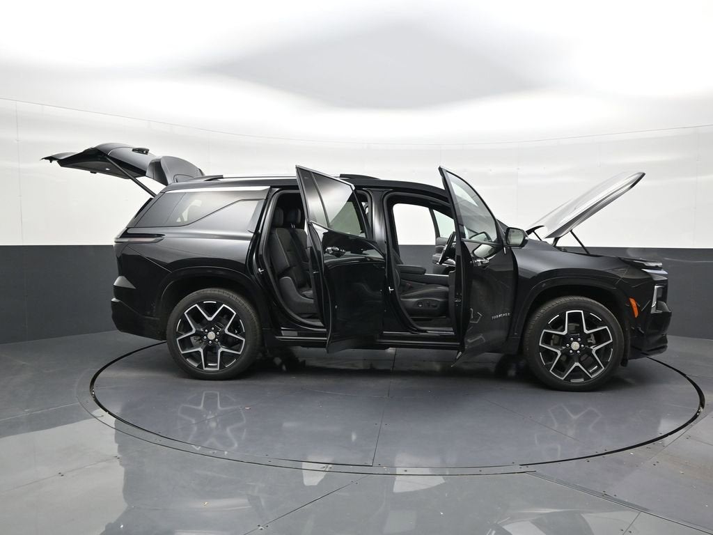 2025 Chevrolet Traverse High Country