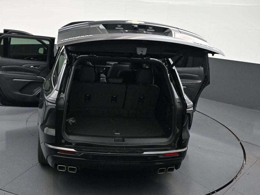 2025 Chevrolet Traverse High Country