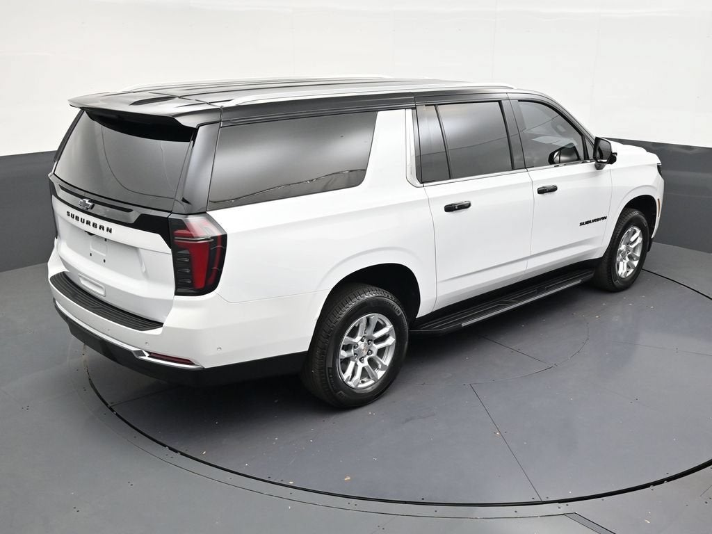 2025 Chevrolet Suburban LS