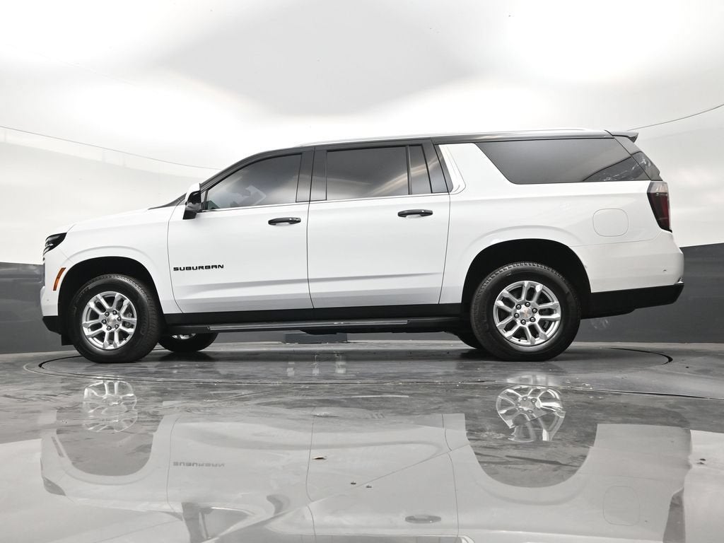2025 Chevrolet Suburban LS