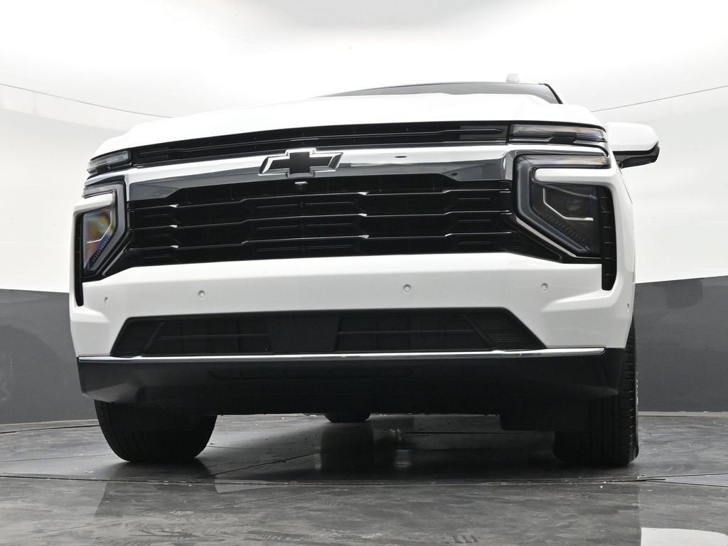 2025 Chevrolet Suburban LS