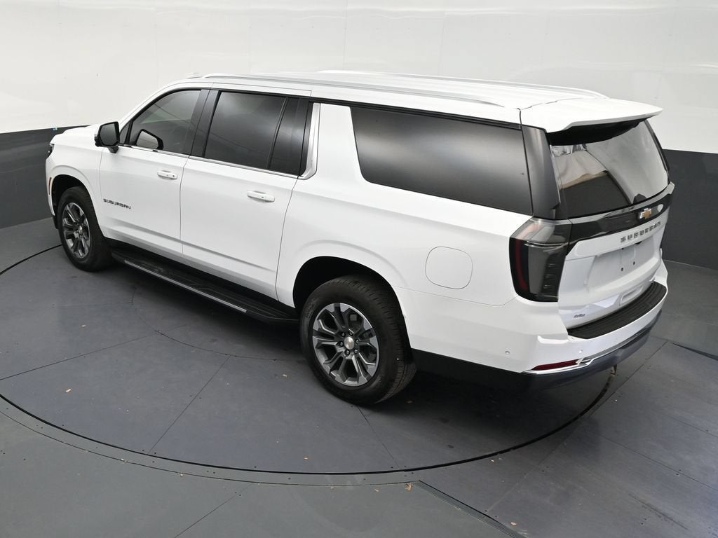 2026 Chevrolet Suburban LT
