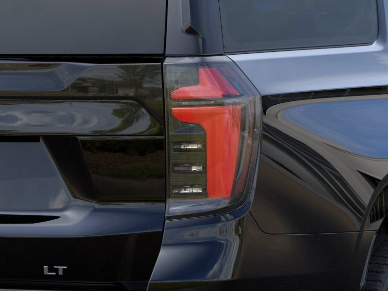 2026 Chevrolet Suburban LT - Photo 11