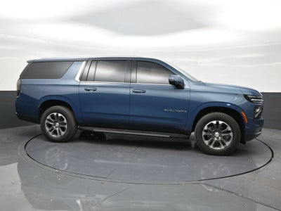 2025 Chevrolet Suburban LT