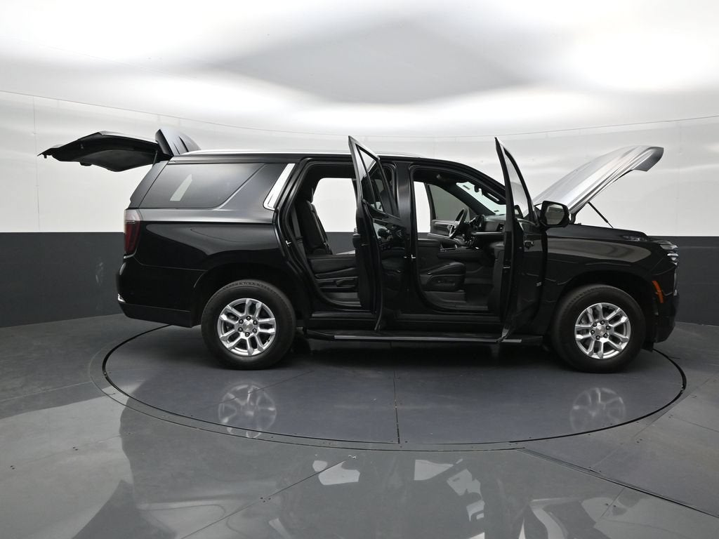 2025 Chevrolet Tahoe LS