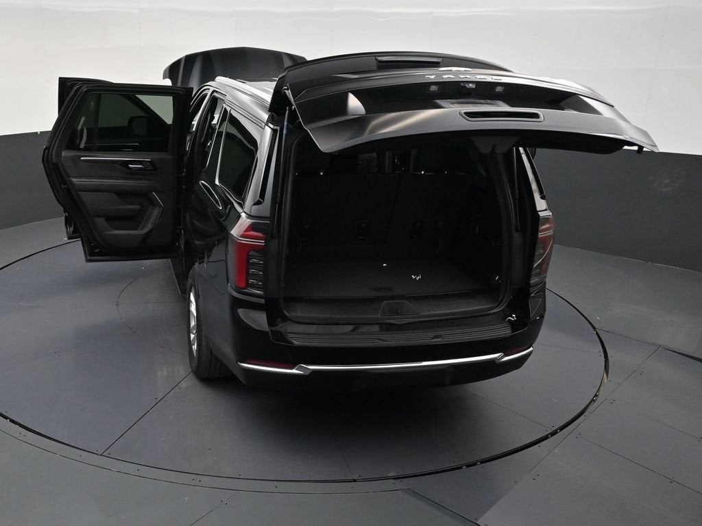 2025 Chevrolet Tahoe LS