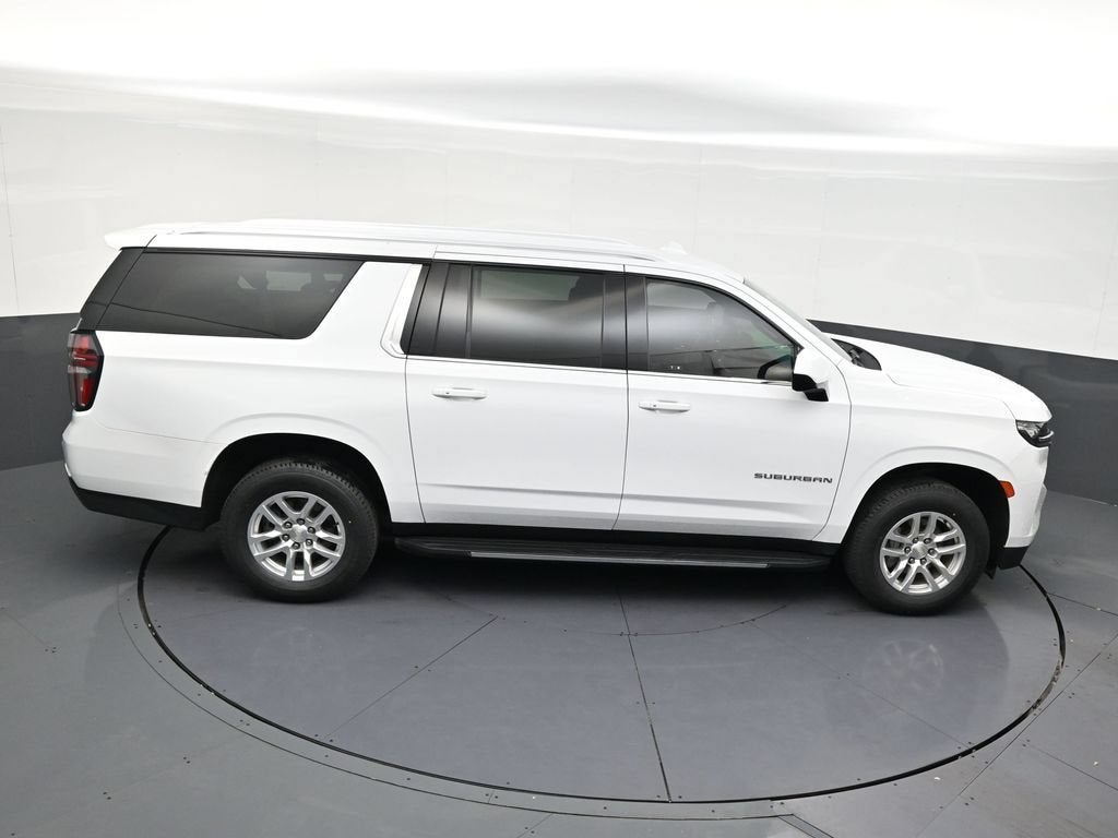2023 Chevrolet Suburban LS