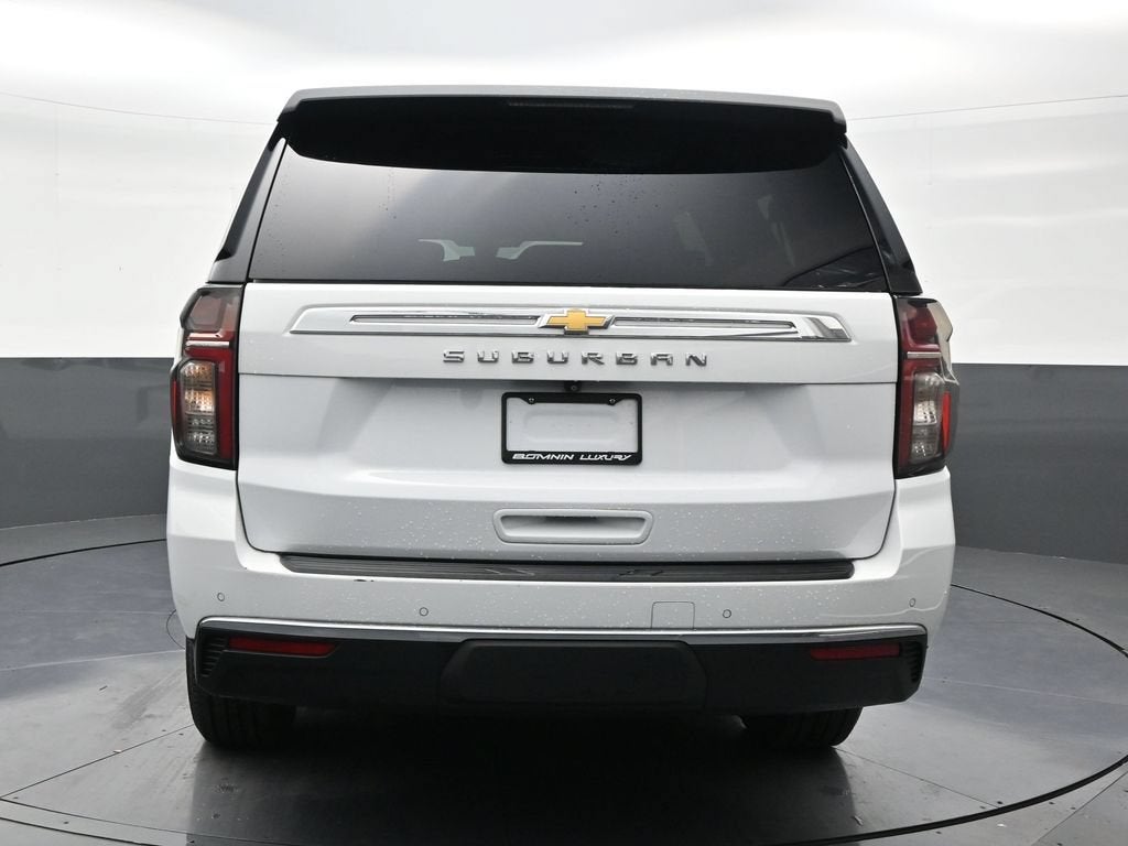 2023 Chevrolet Suburban LS