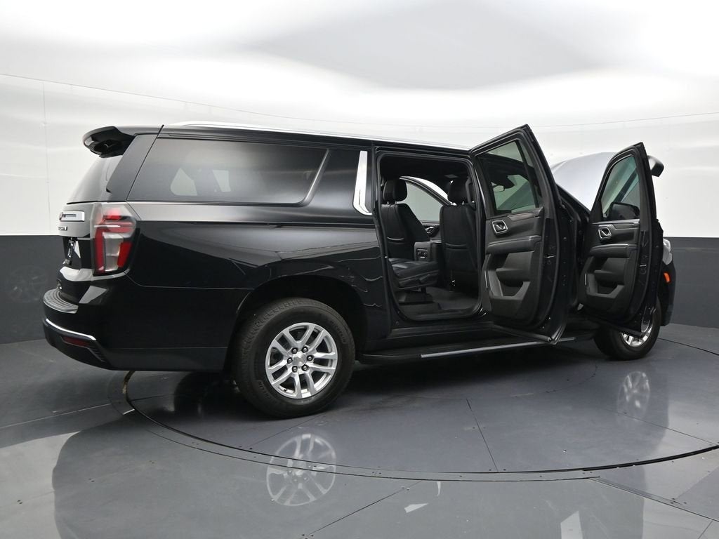 2024 Chevrolet Suburban LS