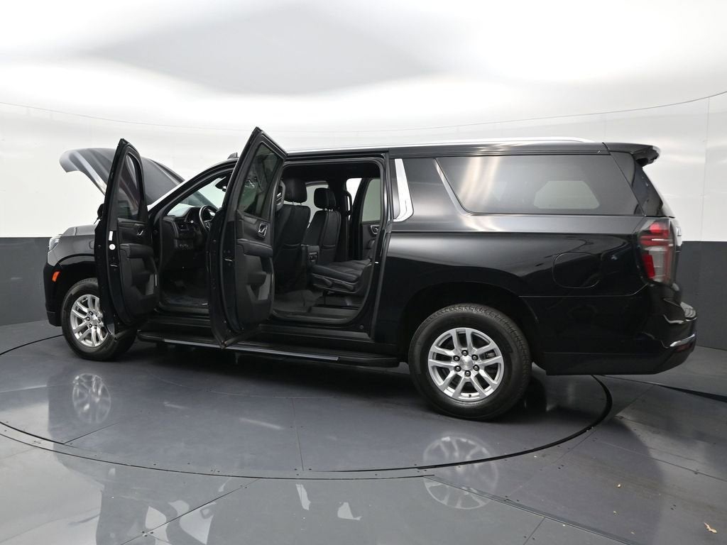 2024 Chevrolet Suburban LS