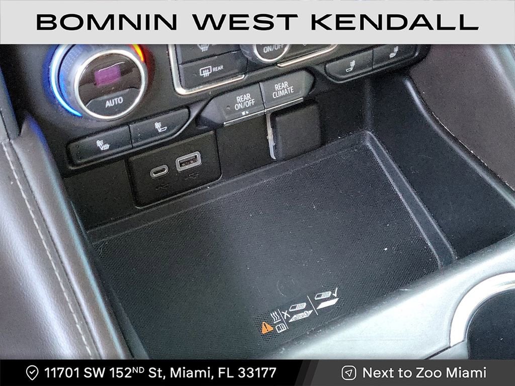 2022 Chevrolet Suburban LT