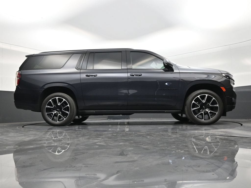 2024 Chevrolet Suburban RST