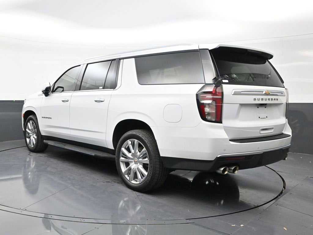 2022 Chevrolet Suburban High Country