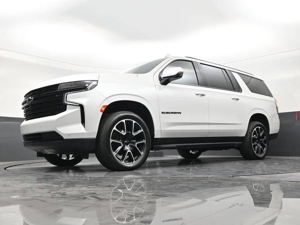 2024 Chevrolet Suburban RST