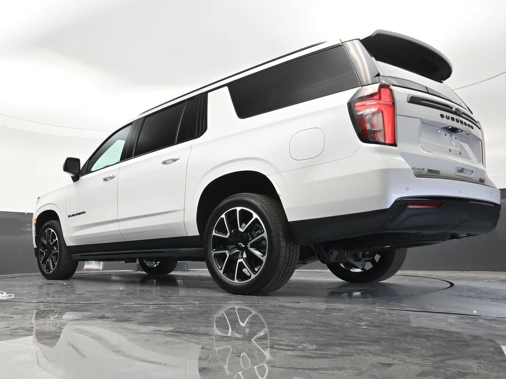 2024 Chevrolet Suburban RST