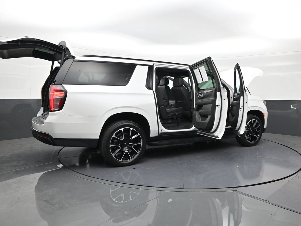 2024 Chevrolet Suburban RST