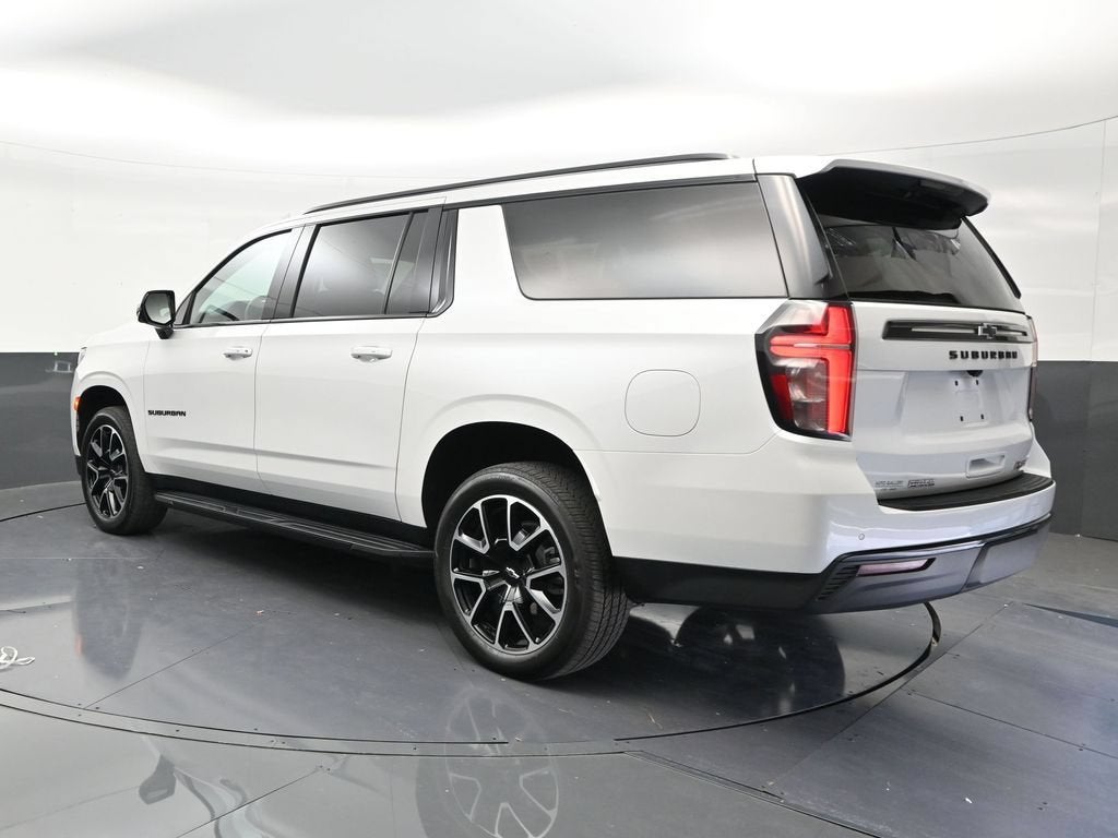 2024 Chevrolet Suburban RST