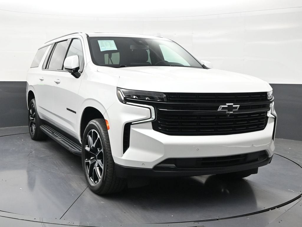 2024 Chevrolet Suburban RST